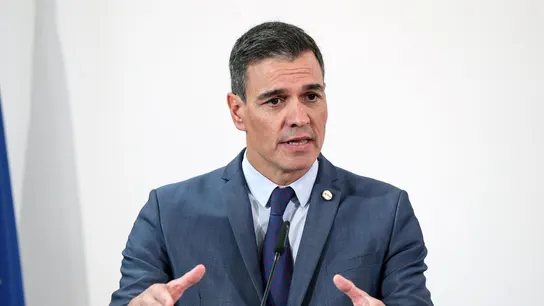 Pedro Sánchez, presidente del Gobierno, durante una rueda de prensa en la Cumbre Hispano-Lusa. Pedro Sánchez, presidente del Gobierno, durante una rueda de prensa en la Cumbre Hispano-Lusa.