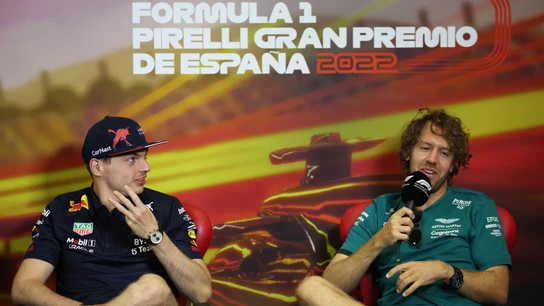 Sebastian Vettel y Max Verstappen Sebastian Vettel y Max Verstappen
