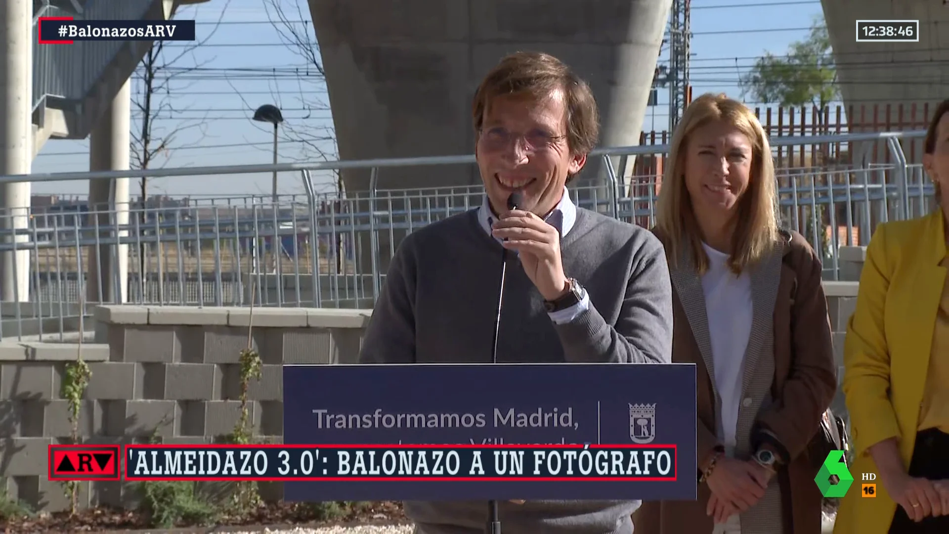 Almeida, tras volver a dar un pelotazo a un fotógrafo: "Sería de extrema generosidad que no me declararan 'non grato'"