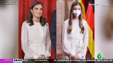 La reina Letizia 'husmea' en el armario de su hija Sofía y escoge uno de sus vestidos para un evento