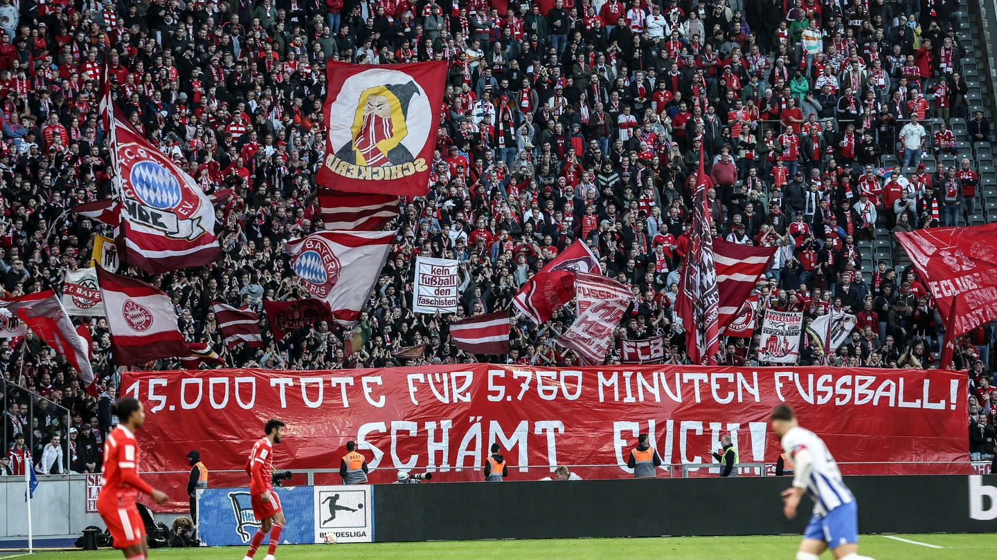 Pancarta de los aficionados alemanes contra el Mundial de Qatar Pancarta de los aficionados alemanes contra el Mundial de Qatar
