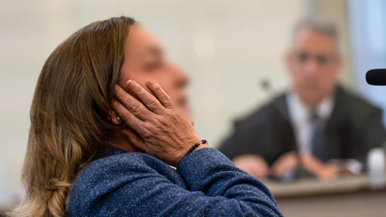 La acusada del crimen de la cabeza de Castro Urdiales declarando en el juicio La acusada del crimen de la cabeza de Castro Urdiales declarando en el juicio
