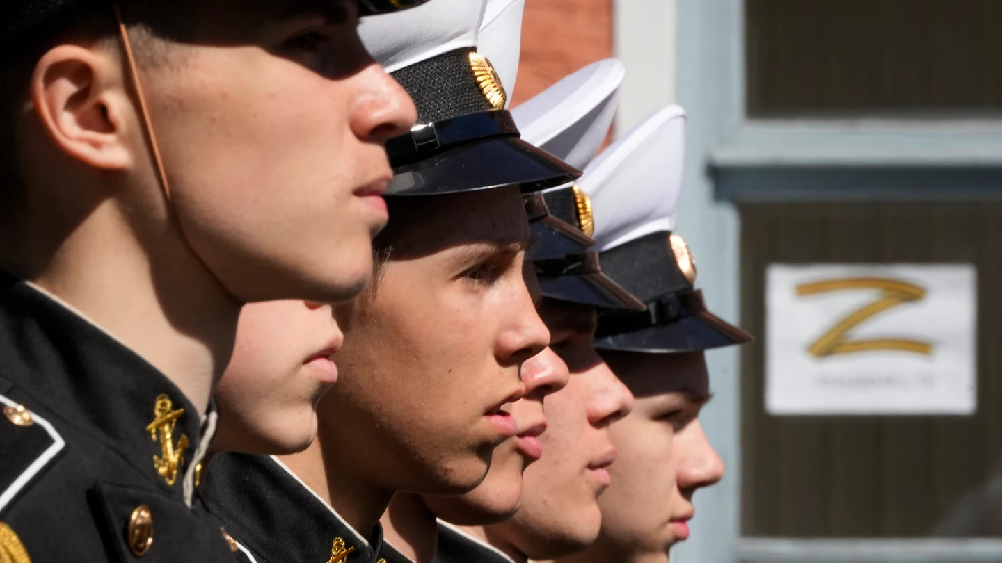 Rusia impartirá entrenamiento militar en las escuelas de secundaria Rusia impartirá entrenamiento militar en las escuelas de secundaria