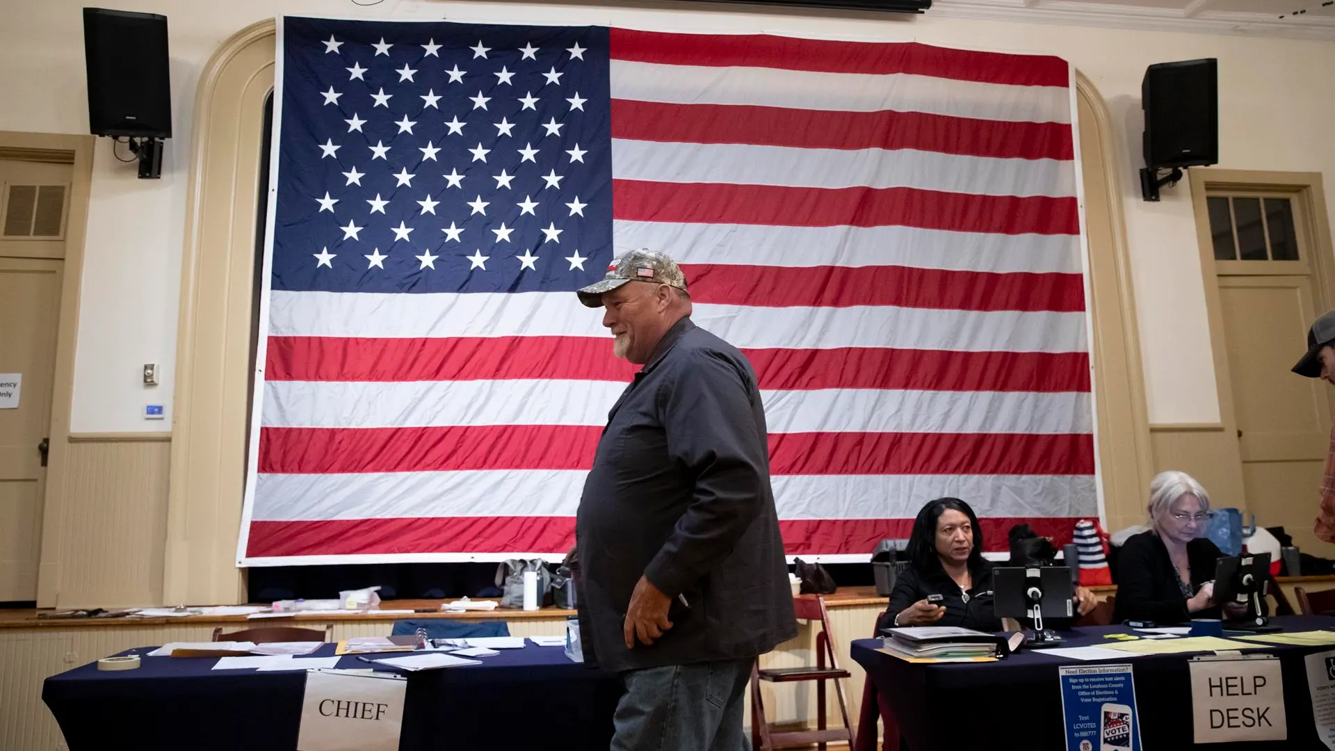 Centro de votación en Virginia, EEUU, durante las elecciones de medio mandato