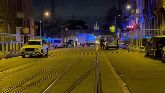 Muere un policía y otro resulta herido tras ser acuchillados en Bruselas al grito de "Aláhu Akbar" Muere un policía y otro resulta herido tras ser acuchillados en Bruselas al grito de "Aláhu Akbar"