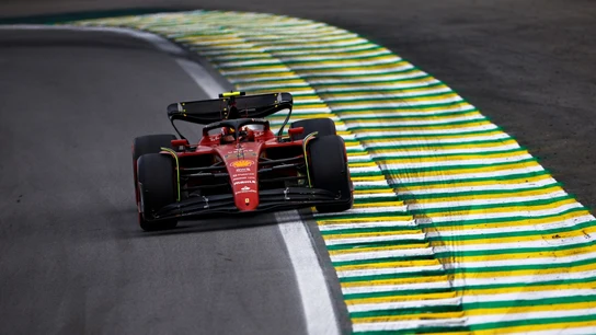 Carlos Sainz durante el GP de Brasil Carlos Sainz durante el GP de Brasil