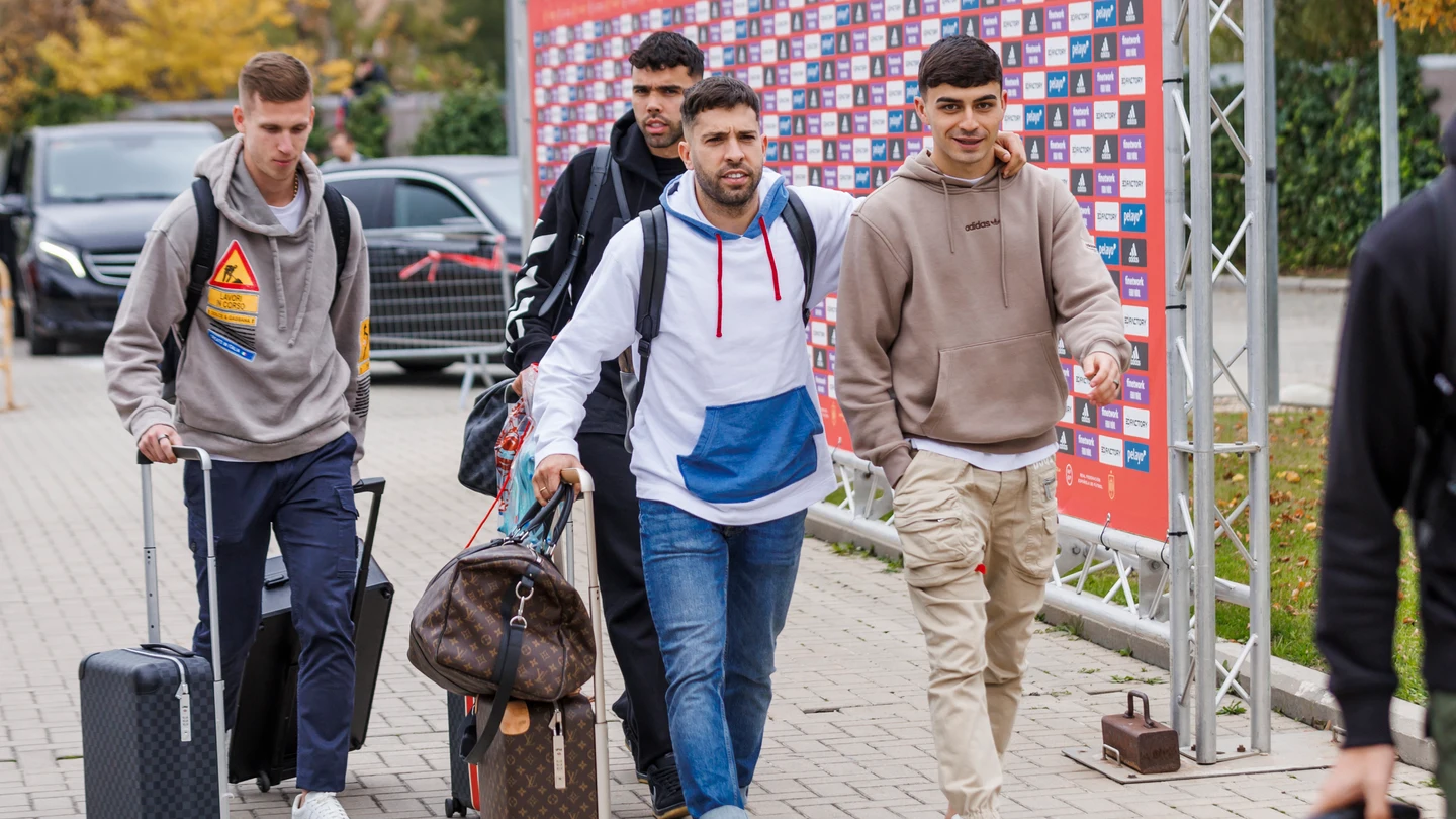 Los jugadores llegan a la concentración de la selección española Los jugadores llegan a la concentración de la selección española