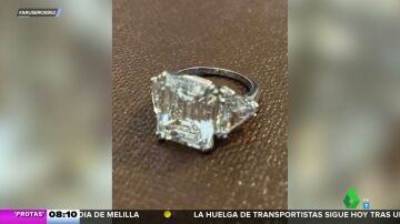 Este es el anillo que el rey Juan Carlos le regaló a Corinna Larsen, valorado en más de un millón de euros