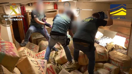 La Guardia Civil desarticula la red del mayor suministrador de hachís en España La Guardia Civil desarticula la red del mayor suministrador de hachís en España