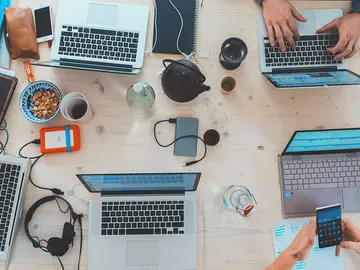 Una oficina Una oficina