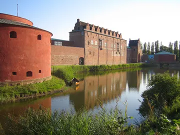 Castillo de Malmö: ¿sabías que, durante años, un conde británico fue encerrado en esta fortaleza? Castillo de Malmö: ¿sabías que, durante años, un conde británico fue encerrado en esta fortaleza?