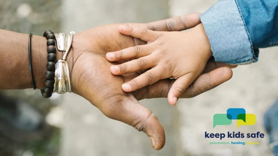 Una niña de nueve años de Zimbabue da a luz tras haber sido violada Una niña de nueve años de Zimbabue da a luz tras haber sido violada