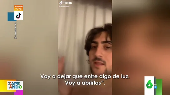 La sorpresa de este joven al abrir las cortinas de la habitación del hotel La sorpresa de este joven al abrir las cortinas de la habitación del hotel