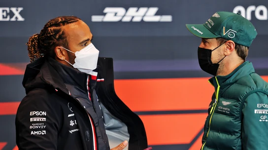Lewis Hamilton y Sebastian Vettel Lewis Hamilton y Sebastian Vettel