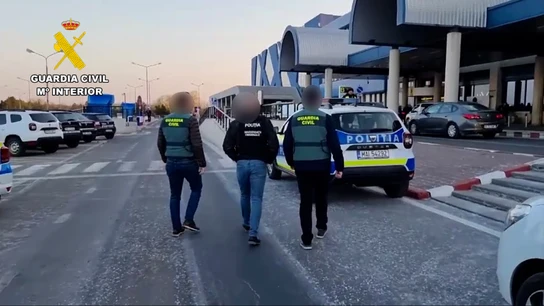 Detienen gracias al ADN a dos hombres por un homicidio cometido hace ocho años en Albacete Detienen gracias al ADN a dos hombres por un homicidio cometido hace ocho años en Albacete