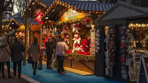 Imagen de archivo de un mercadillo de Navidad Imagen de archivo de un mercadillo de Navidad