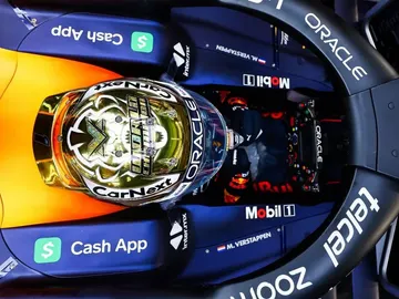 Max Verstappen usa sus únicos libres del viernes para ser el más rápido Max Verstappen usa sus únicos libres del viernes para ser el más rápido