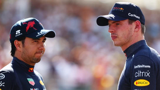 Checo Pérez y Max Verstappen Checo Pérez y Max Verstappen