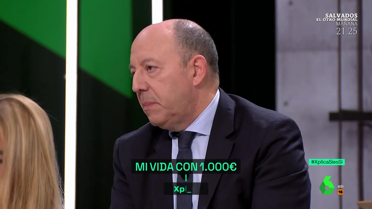 Gonzalo Bernardos, tras el testimonio de dos mujeres que ganan menos de 1.000 euros al mes: "Es la herencia de Rajoy" Gonzalo Bernardos, tras el testimonio de dos mujeres que ganan menos de 1.000 euros al mes: "Es la herencia de Rajoy"