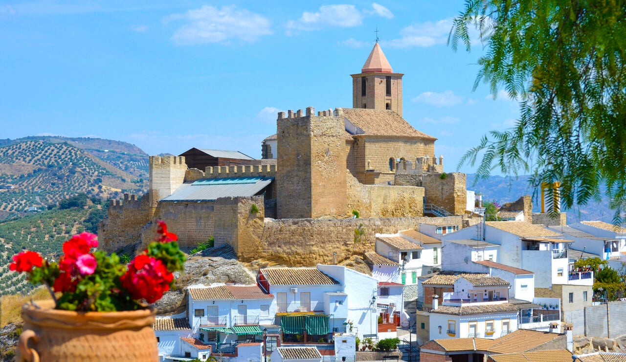 ¿Conseguirás escapar del Castillo de Iznájar o quedarás atrapado para siempre entre sus muros?