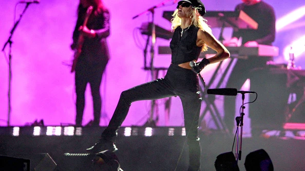 'Miley Cirus sorprende a sus seguidores en pleno concierto con una íntima confesión: "Me he sentido así ahora mismo y no sé porqué" 'Miley Cirus sorprende a sus seguidores en pleno concierto con una íntima confesión: "Me he sentido así ahora mismo y no sé porqué"