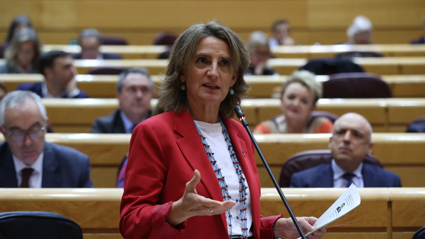 España rechaza la propuesta de Bruselas sobre el tope al gas y la tilda de "broma de mal gusto" España rechaza la propuesta de Bruselas sobre el tope al gas y la tilda de "broma de mal gusto"
