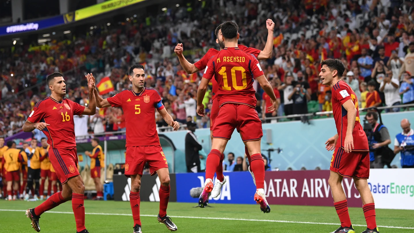 Rodri, Sergio Busquets, Jordi Alba, Marco Asensio y Pedri Rodri, Sergio Busquets, Jordi Alba, Marco Asensio y Pedri
