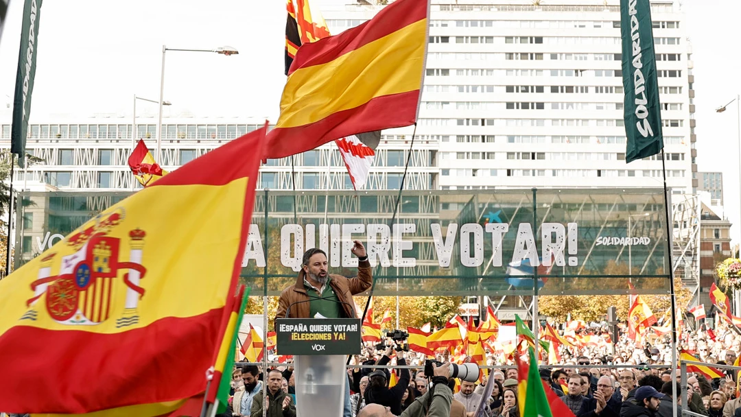 Santiago Abascal interviene en la concentración convocada por Vox en la Plaza de Colón de Madrid