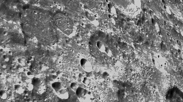 La nave Orion capta la imagen más cercana de la Luna.