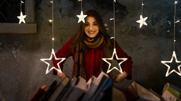 Pilar Fogliati plays Gianna in 'I Hate Christmas'.