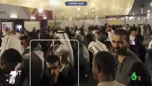 Un policía de Qatar impide grabar a laSexta y amenaza con romper la cámara