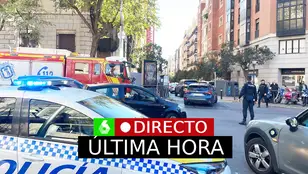 Alrededores de la embajada de Estados Unidos en Madrid tras detectarse allí un sobre bomba
