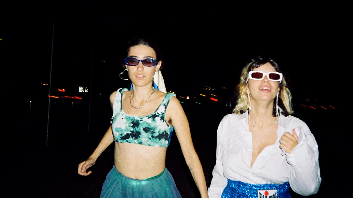 Berta Prieto y Belén Barenys son las creadoras y protagonistas de 'Autodefensa'. Berta Prieto y Belén Barenys son las creadoras y protagonistas de 'Autodefensa'.