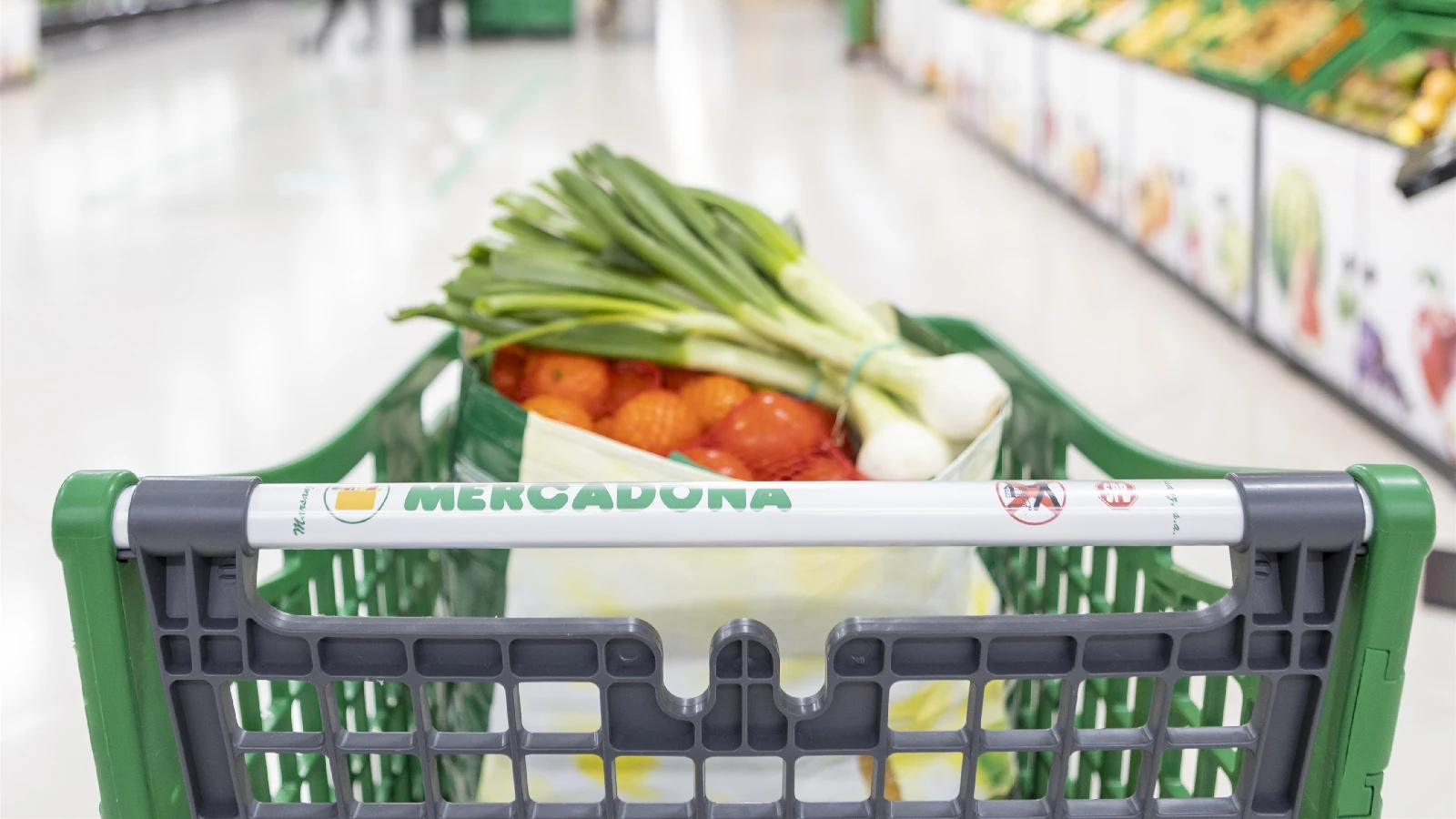 ¿Qué supermercados abren el 6 de diciembre, Día de la Constitución?