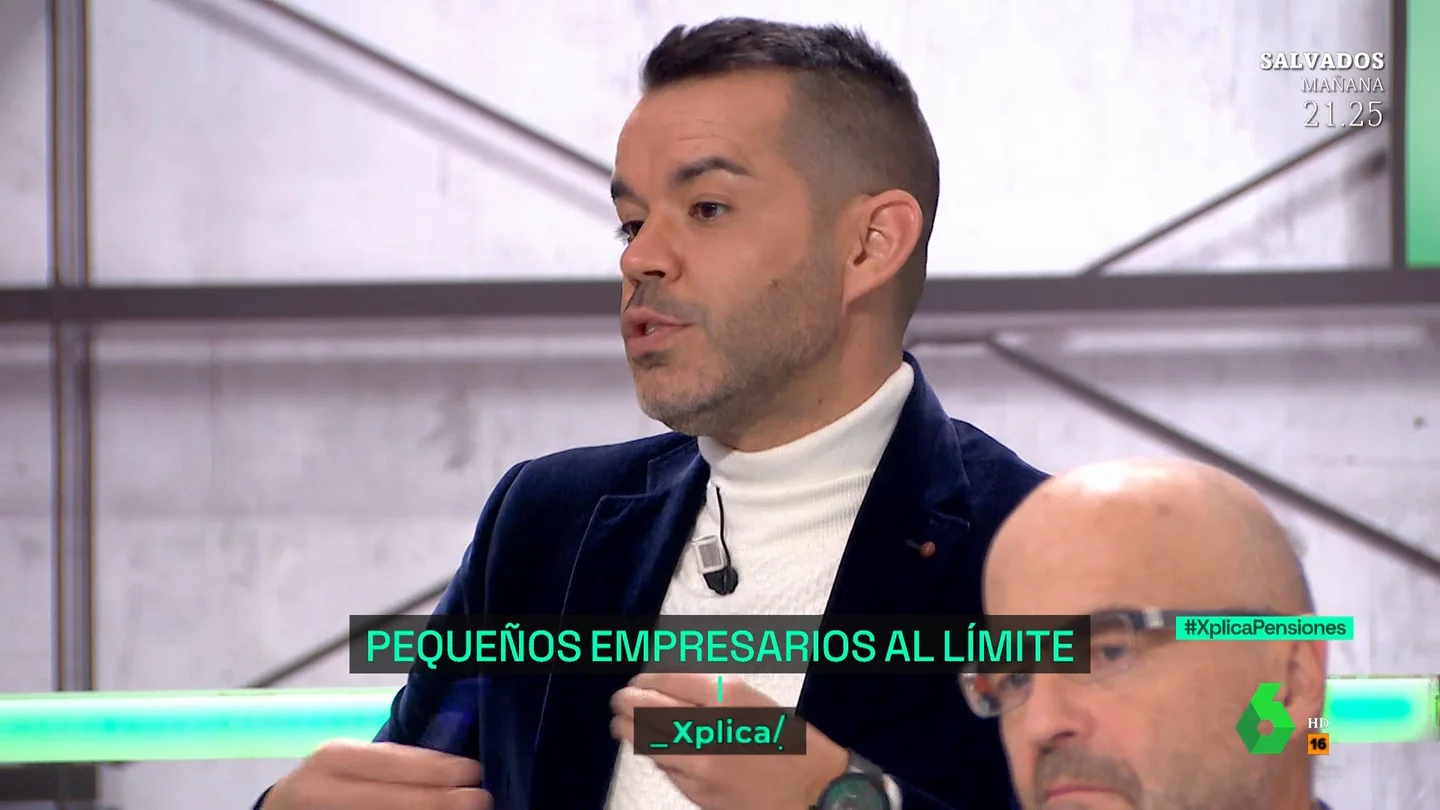 José María Camarero explica cuándo y por qué va a descender el precio de la factura de la luz José María Camarero explica cuándo y por qué va a descender el precio de la factura de la luz