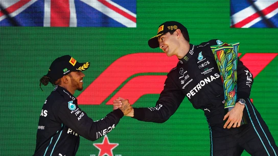 Lewis Hamilton y George Russell Lewis Hamilton y George Russell