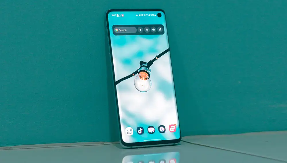 Un móvil Android Un móvil Android