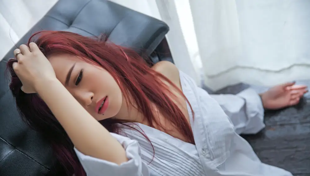 Chica con resaca Chica con resaca