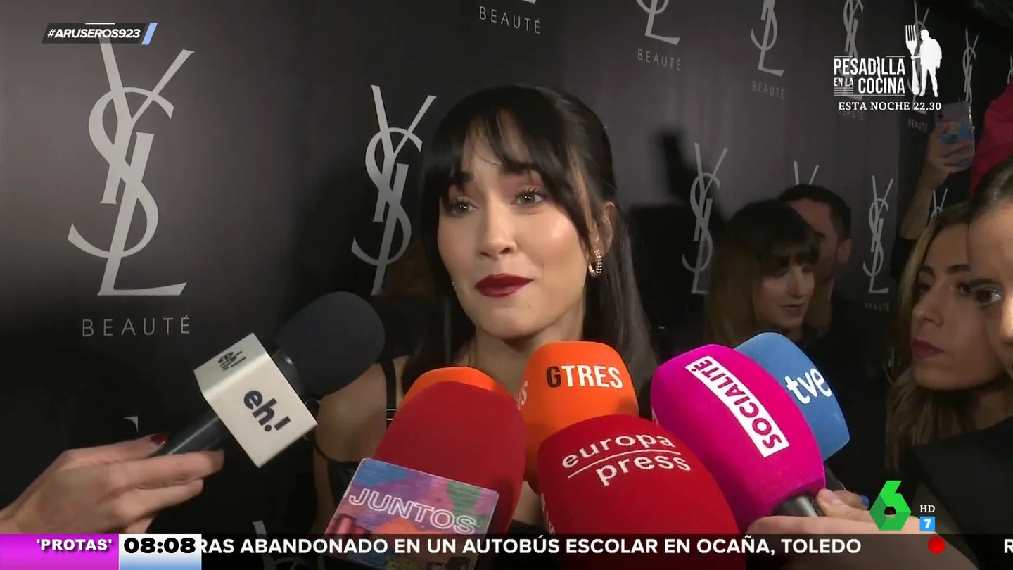 Aitana pide a la prensa que deje de grabarle en casa: "Está empezando a venir mucha gente, estoy sola y paso miedo" Aitana pide a la prensa que deje de grabarle en casa: "Está empezando a venir mucha gente, estoy sola y paso miedo"