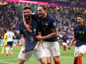 Giroud, Rabiot y Varane
