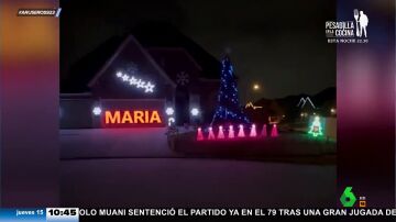 La impresionante decoración navideña de esta casa que se ilumina a ritmo de Bad Bunny