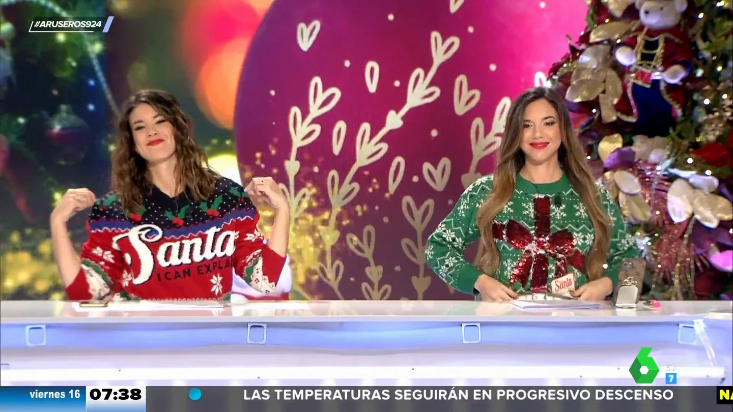 Día mundial del jersey feo de Navidad: estos son los divertidos 'outfits' elegidos por los aruser@s Día mundial del jersey feo de Navidad: estos son los divertidos 'outfits' elegidos por los aruser@s
