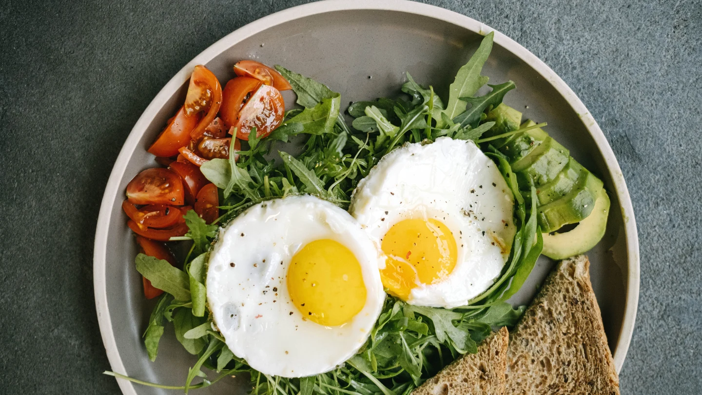 Adelgazar sin eliminar alimentos: 4 cosas que sirven y 4 que no para perder grasa Adelgazar sin eliminar alimentos: 4 cosas que sirven y 4 que no para perder grasa