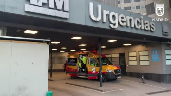 Herido grave un peluquero tras ser apuñalado por su compañero con unas tijeras en Madrid  Herido grave un peluquero tras ser apuñalado por su compañero con unas tijeras en Madrid
