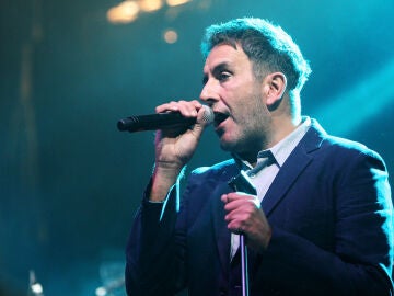 Terry Hall, lead singer of band ‘The Specials,’ dies at 63