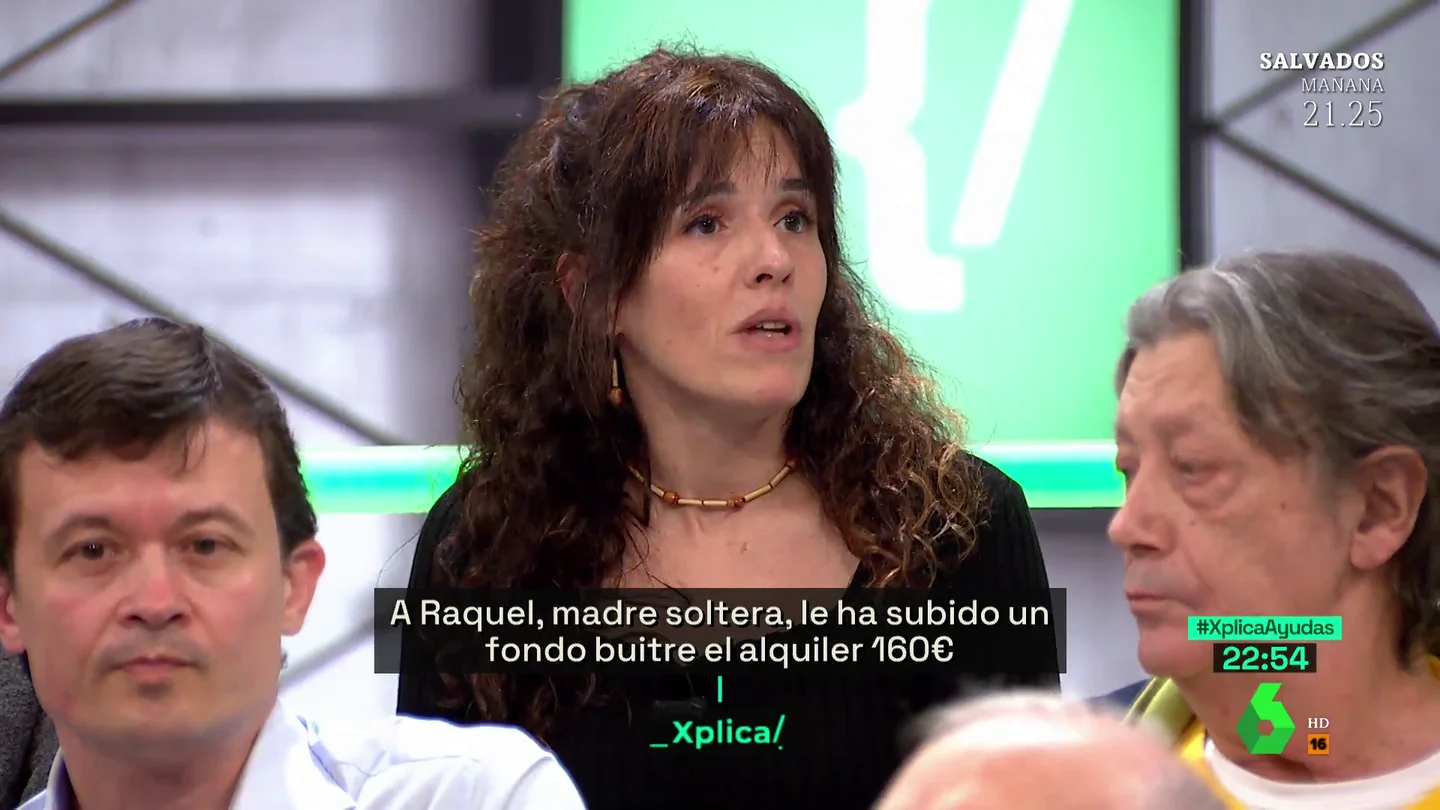 La denuncia de una madre soltera: "Un fondo buitre me ha subido el alquiler 160 euros. Como si me hubiera ido a la Moraleja" La denuncia de una madre soltera: "Un fondo buitre me ha subido el alquiler 160 euros. Como si me hubiera ido a la Moraleja"