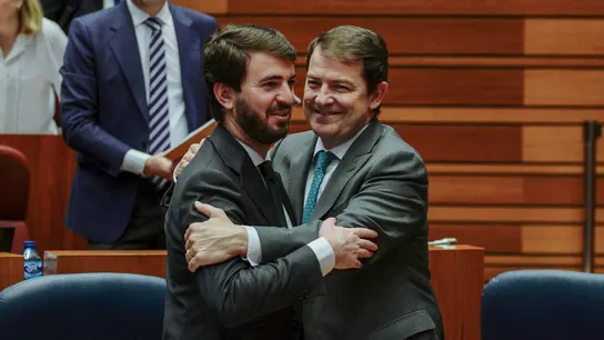 El presidente de la Junta de Castilla y León, Alfonso Fernández Mañueco, y el vicepresidente, Juan García Gallardo. El presidente de la Junta de Castilla y León, Alfonso Fernández Mañueco, y el vicepresidente, Juan García Gallardo.