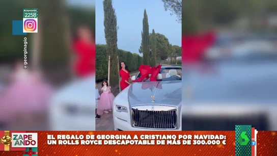 Georgina Rodríguez sorprende a Cristiano Ronaldo por Navidad con un Rolls-Royce descapotable Georgina Rodríguez sorprende a Cristiano Ronaldo por Navidad con un Rolls-Royce descapotable