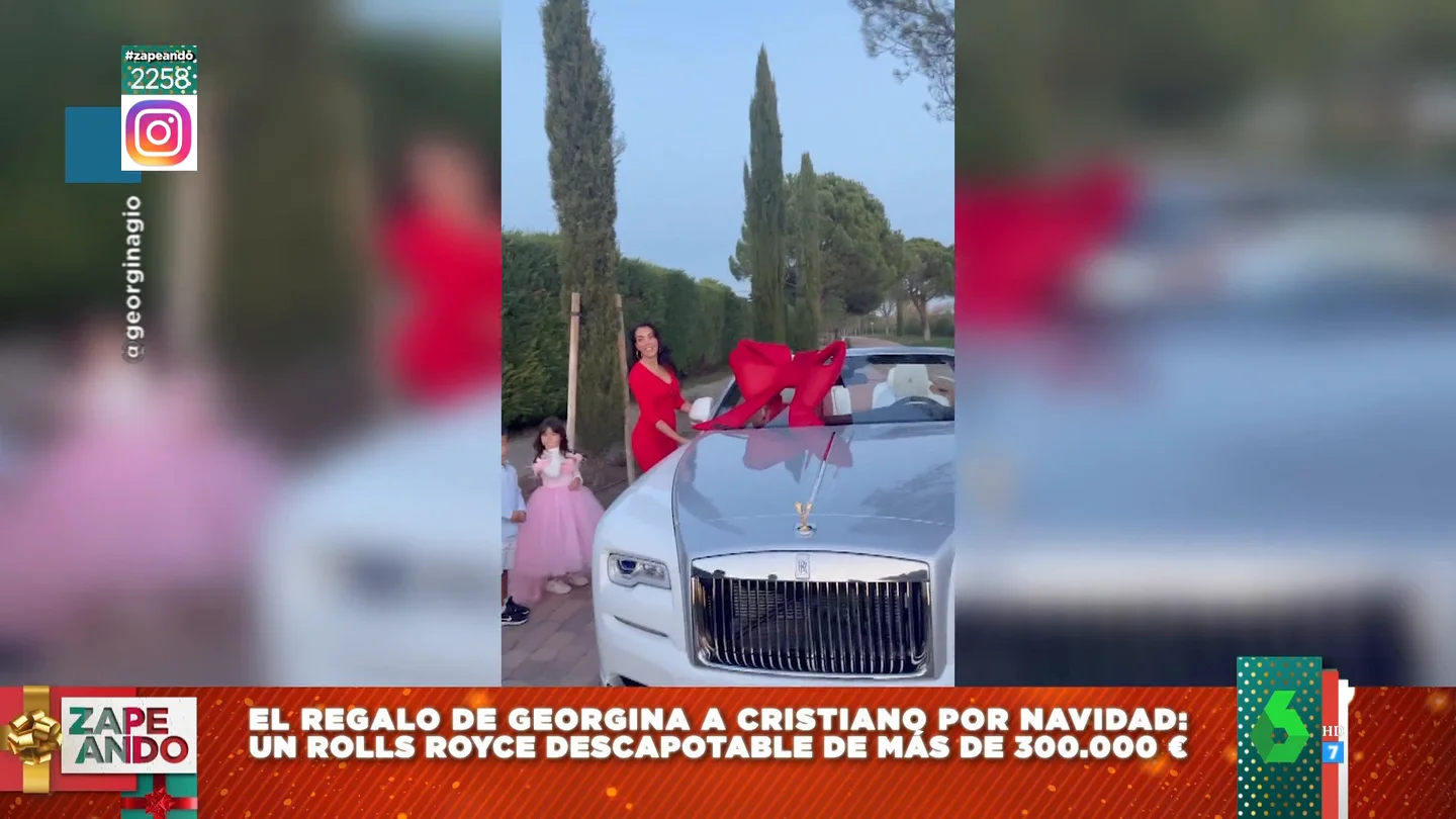 Georgina Rodríguez sorprende a Cristiano Ronaldo por Navidad con un Rolls-Royce descapotable Georgina Rodríguez sorprende a Cristiano Ronaldo por Navidad con un Rolls-Royce descapotable