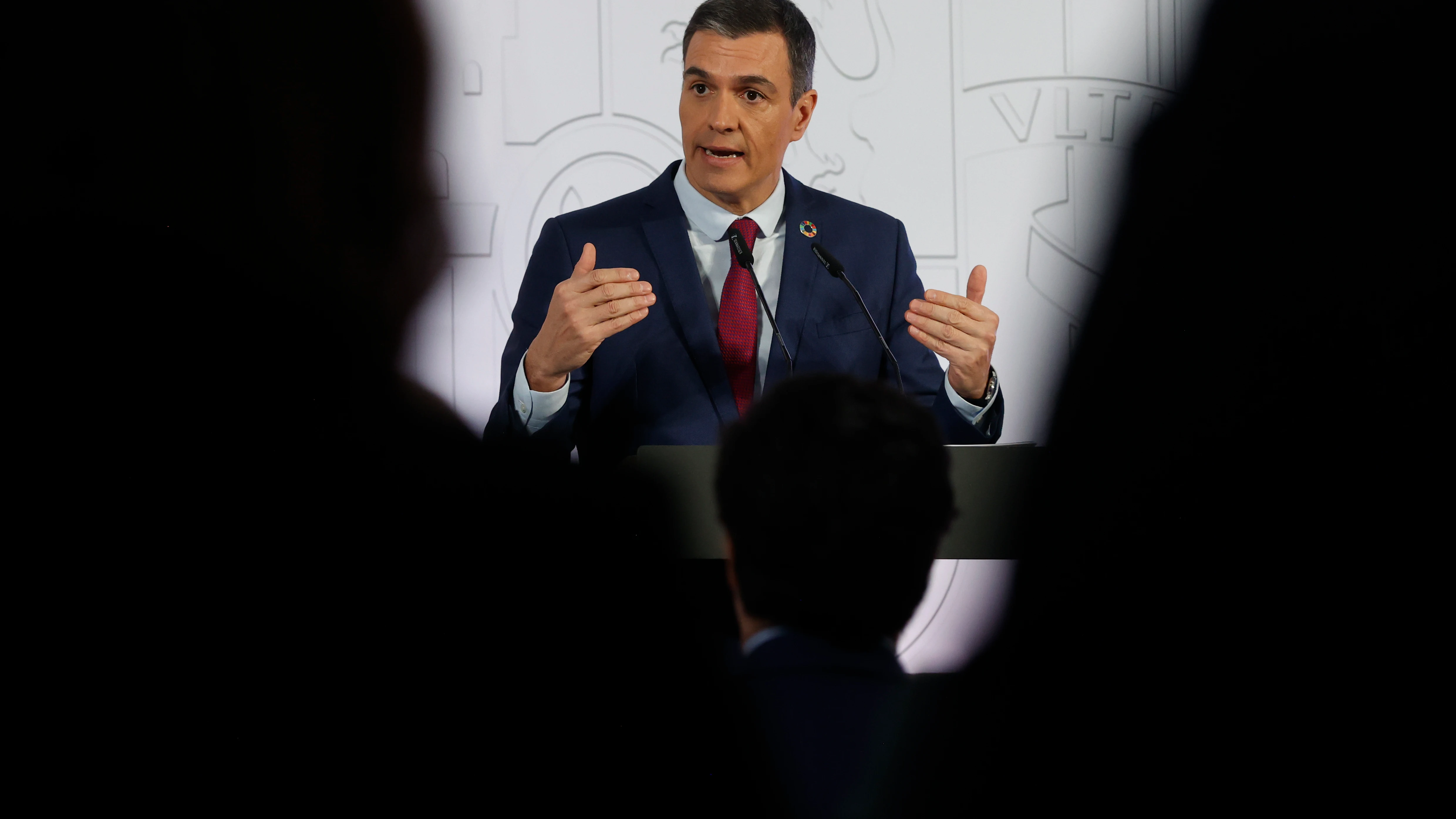 El presidente del Gobierno, Pedro Sánchez, comparece en el Palacio de la Moncloa